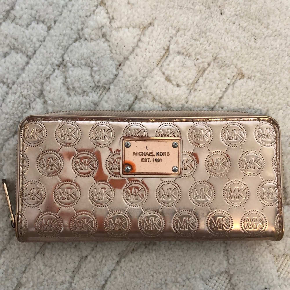Michael Kors Rose Gold MK Circle Logo Checkbook Wallet